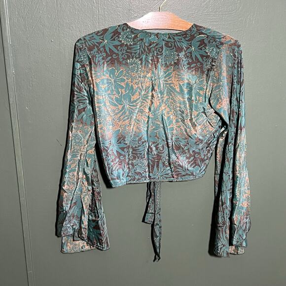 Passage to India Crop Top Wrap Bell Sleeve Boho Floral - Picture 5 of 9